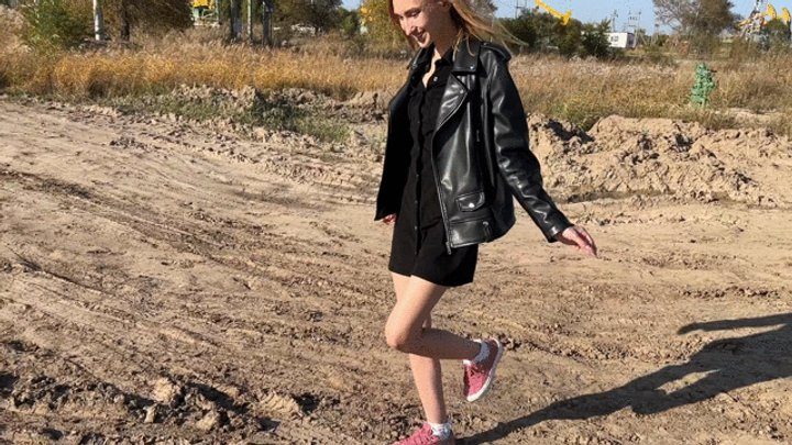 Housebeautyheels - girl in sneakers and white socks walks through dirty puddles (reissue)