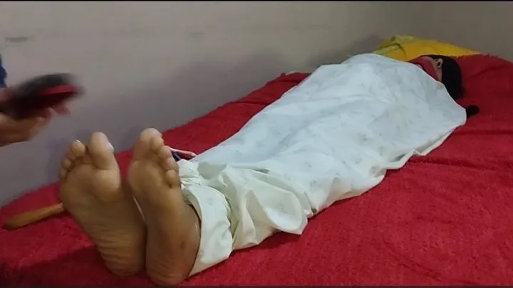 Ninosticklingstudio - Kenial is mummified to receive tickles