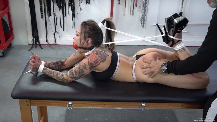 Asiana Starr Bondage - Momentary Reward