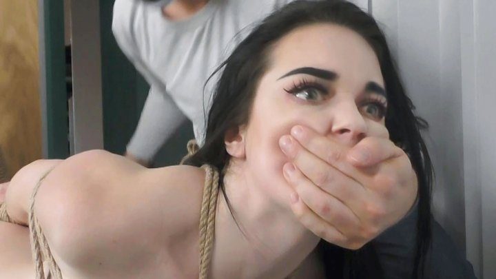 Borderland Bound - Nikita in: Ultra-Feisty Casino Manager Robbery Vic Won't Settle Down & Just Gets Her Ass Gagged Up Harder & Harder! (Bonus Cut) (HD)