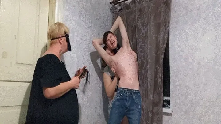 Appetizing Crumpet - Tickle under close supervision MP4