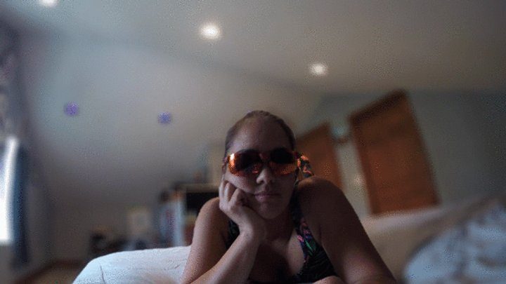Fantasy Filipina Foot Fetish - Facesitting Bounce and Pump