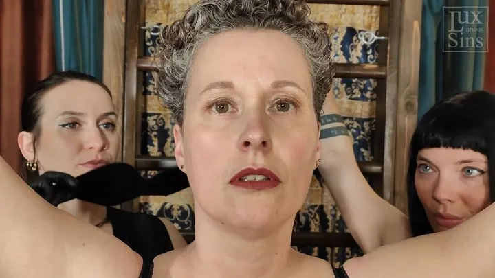 Luxurious Sins - Share Your Toy Part 2 with Miss Flora, Goddess Aurora and Tamara Solidor
