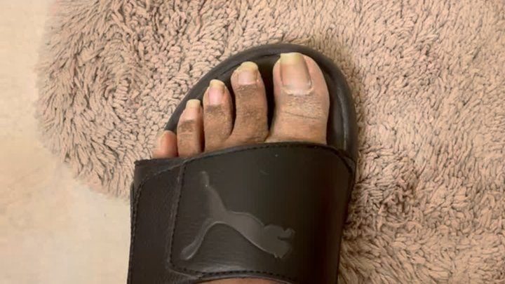 Kellirosegold - Ashy Feet, Crusty Heels and Long Toenails