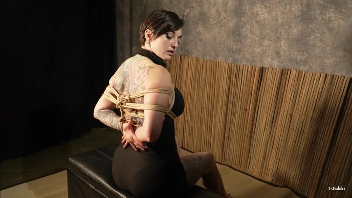 Ishidaki - Irene Silver in Shibari 1