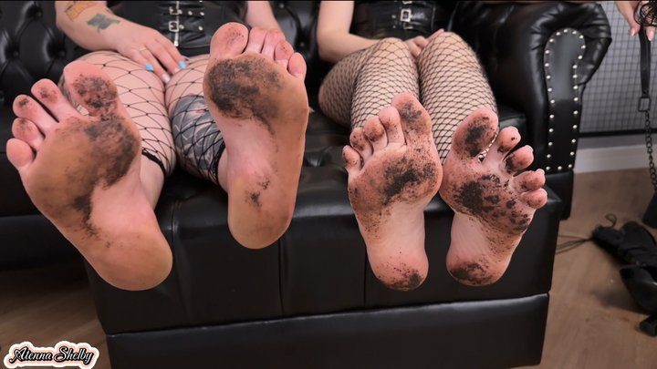 Bbw Goddess Atenna Shelby Fetiches - SLAVE LICKS DIRTY FEET OF GODDESS ATENNA AND NARA full video
