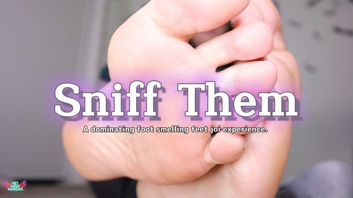 Secretly Smelling - Sniff Them HD