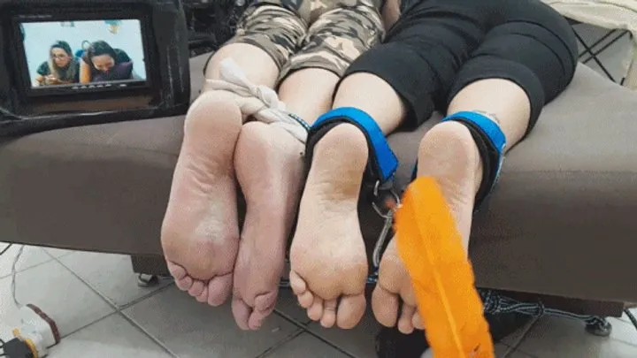 Tropical Foot Fetish Videos - Cristal and Glaucia together in facedow soles tickling
