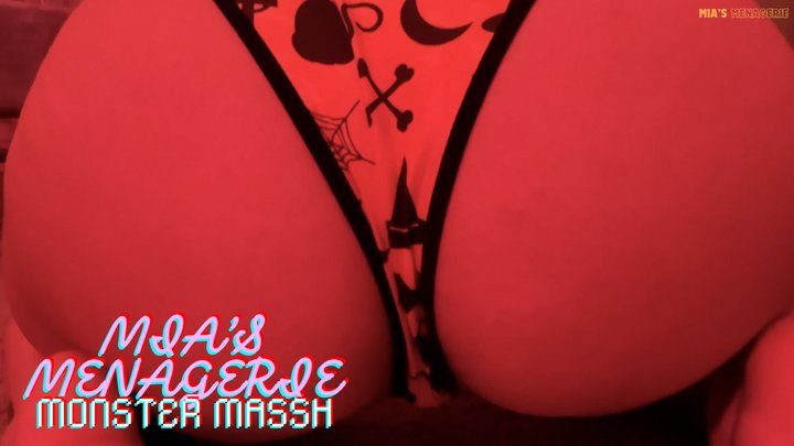 Mia's Menagerie - Monster MASSh-Giantess and Farting