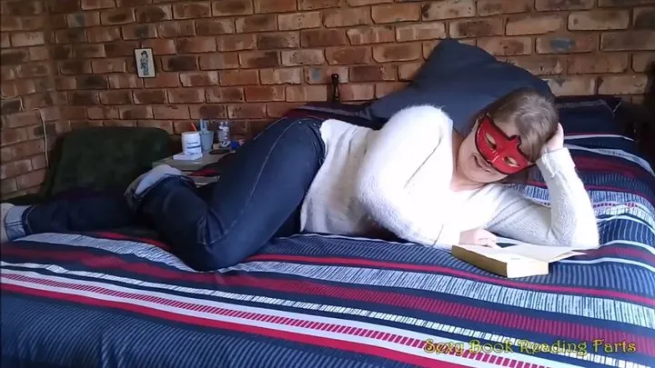 Face Farts - Sexy Book Reading Farts - Facefarts, Farting, Solo Female, Jeans Fetish, Ass Fetish 720p