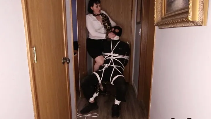 Julie Simones Fetish Mega Store - Interrogated in Bondage Sc 6 Chair Tie