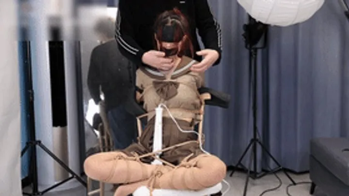 Chinese Bondage Foot Fetish - xy234 - Chinese girl in flesh-colored stockings tied to a chair using a vibrator to orgasm