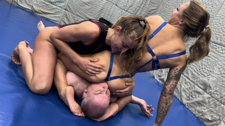 Foxxysqueeze - Xena & Foxxy dominating Udo pt II
