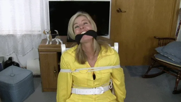 Bound In The Midwest - April O'Neil Series Dakkota Reporter In Peril HD