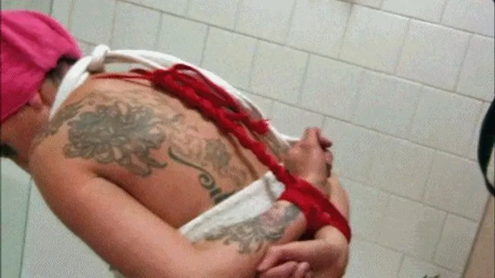 Blackfoxbound Clip Store - Towel Tied
