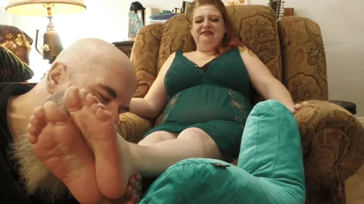 Boston Tickling - Bettie Brickhouse Has Nibblish Feet!