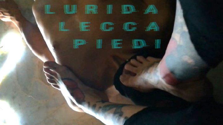 Goddesslolli Store - POV pulizia piedi sporchi