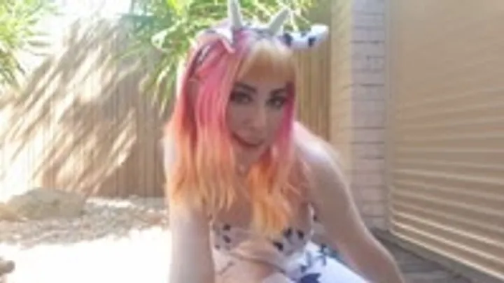 The Fart World - Freya Farting In A Cosplay Outfit Outside!