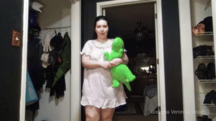 Goddess Veronica Steam - Farts for Step-Daddy