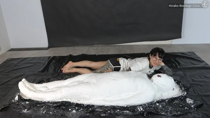 Hinako House Of Bondage - Girl Gets Plaster Bondage! (Front-on angle)