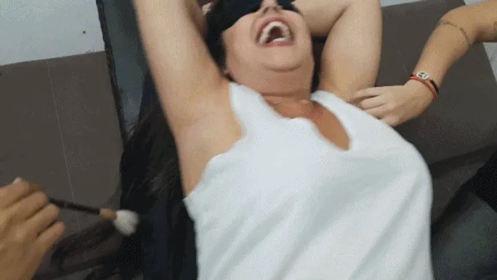 Tropical Foot Fetish Videos - Susu in first gang foot and all body tickling