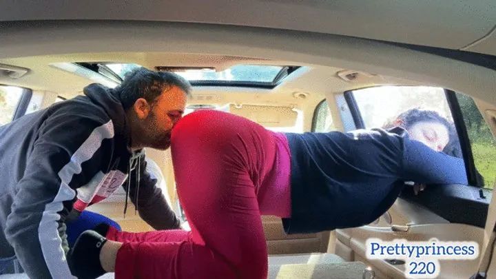 Prettyprincess - Public face farting in car