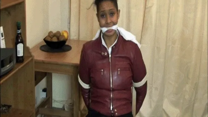 Blackfoxbound Clip Store - Leather Clad Girl