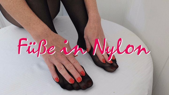 Leggingsnet Clips And Pics - Aresah: Feet in nylon - Aresah: Füße in Nylon