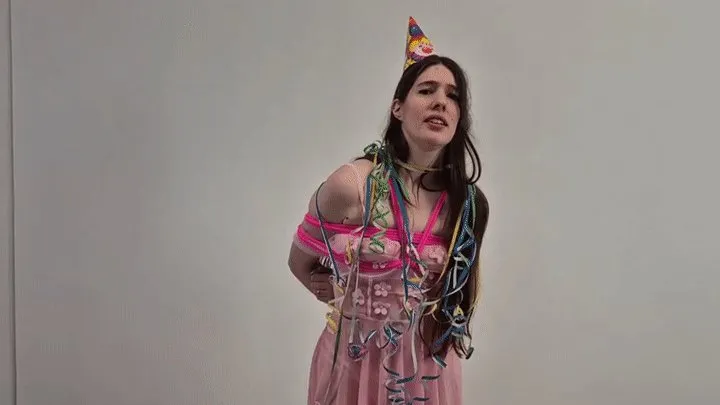 Ivy Red - Happy birthday ivy ( and happy struggles)