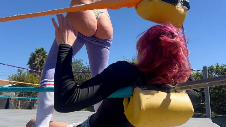 Butt Wrestling Inc - First to 5 Stinkfaces: Tessa