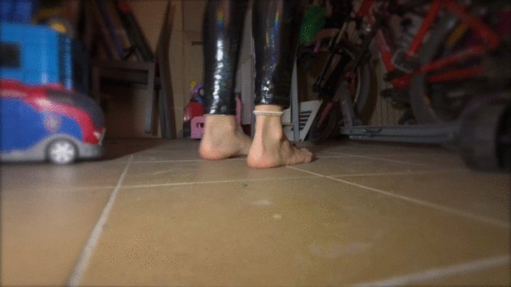 Polish Mistress Clips - Ruslana Is Nasty And He Can Not Run