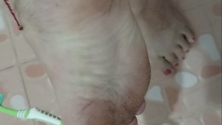 Skyblackberryfootdomination - Toothbrush dirty feet ????