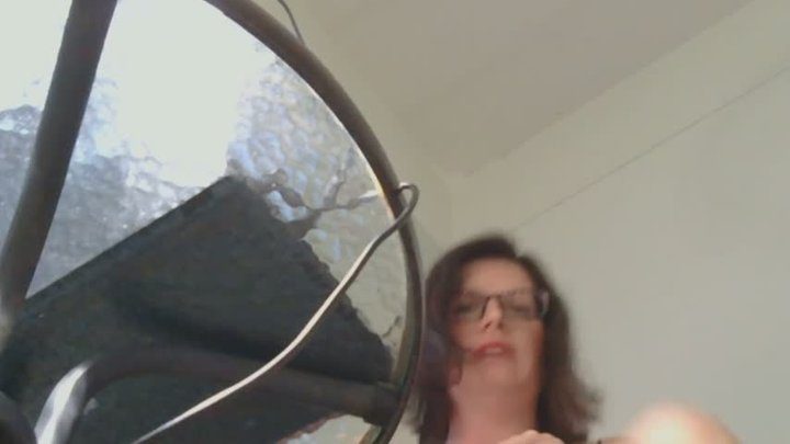 Crimsonfootdomination - Foot worship and humiliation