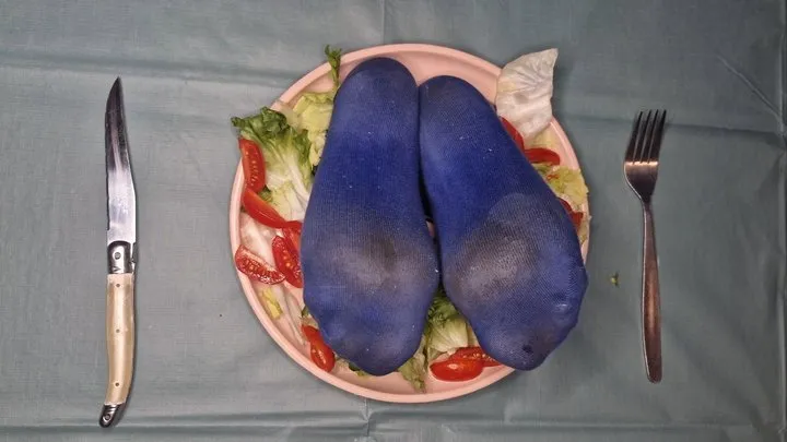 Onlysockstk - Tickle salad on little stinking socks! Bon appétit!