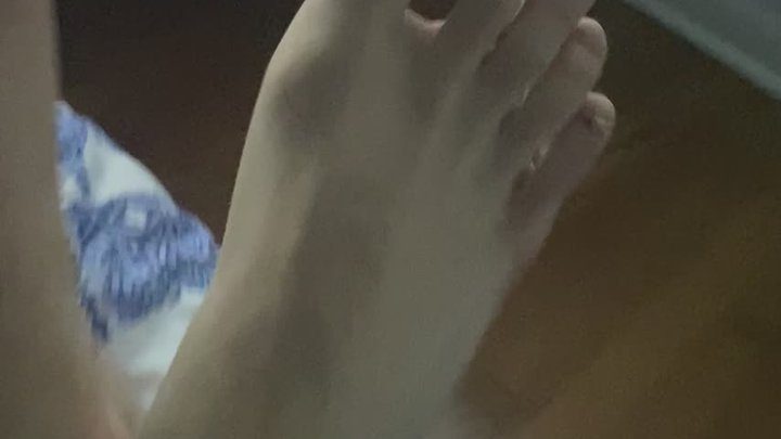 Lucekk7 - Feet come and see see themmmm !!