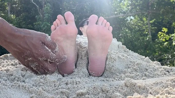 Goddess Liv - Beach Tickling