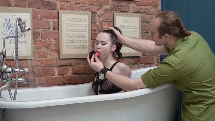 Bondagio - TEACHING MY STEPDAUGHTER THE RIGHT BLOW JOB TECHNIQUE (FHD)