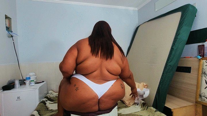 Evil Brazilian Girls - Face sitting, part 3, by BBW Isadora and Slave, (cam by Satina) FULL HD