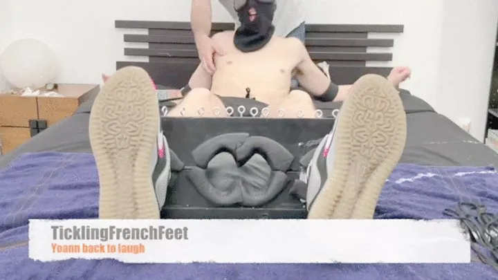 Tickling French Feet - Yoann back to laugh (mobile)