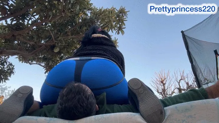 Prettyprincess - The best, Facesitting in public