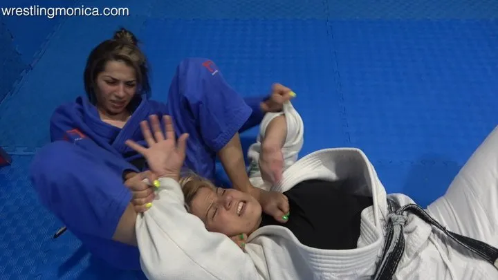 Gi-feet Vixens - Gabi vs Galya Gi Feet