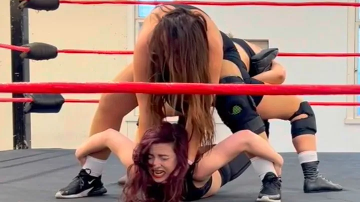Power Girls Pro Wrestling - Double submission (figure four leg lock, cross face, camel clutch, Boston crab)