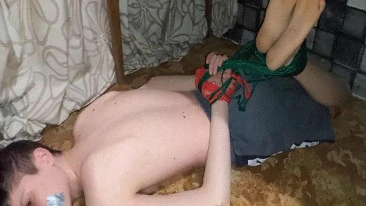 Appetizing Crumpet - Tied up boy under your desk MP4
