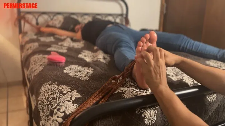 Perverstage - Kassandra tied to the bed and tickled in X position