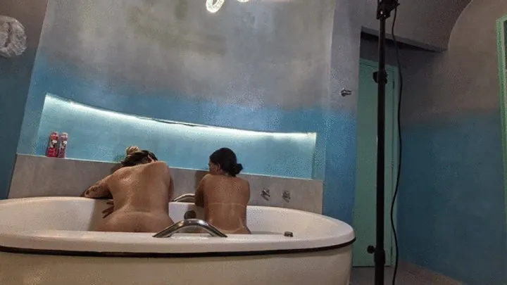 Babiventurafetish - Behind the scenes in a bubble bath with lots of farts by Babi Ventura and Bruna Paes part 3