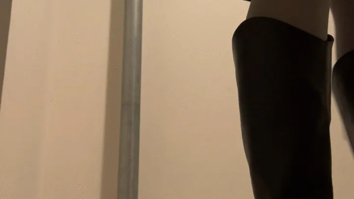 Subncuff Bondage - SubnCuff_SelfCuffedatStairwall0428