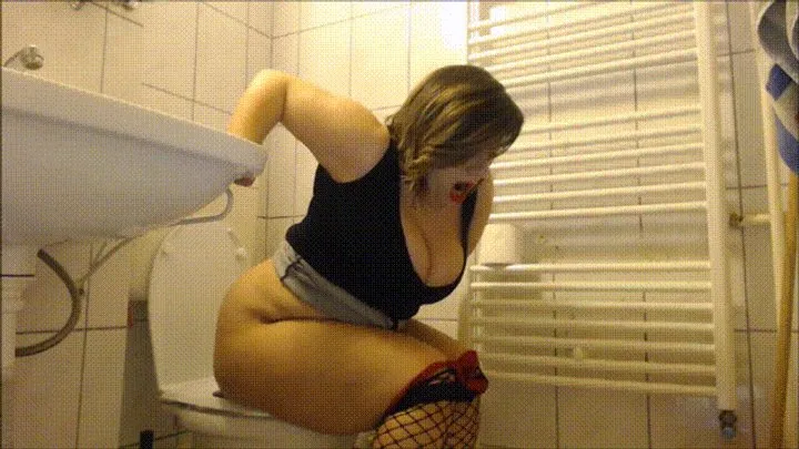 Rebel Chick - Toilet fetish compilation at a great price! WMV