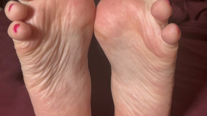 Nycgoddess - JOI oily feet