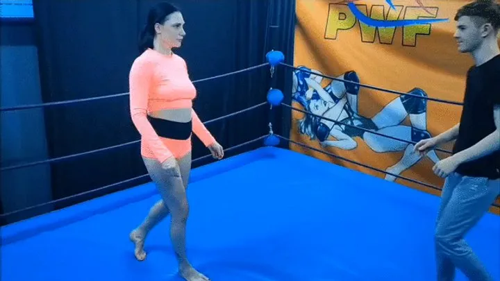 The Wrestling Amazons - Former circus gymnast vs young guy (shorter version)