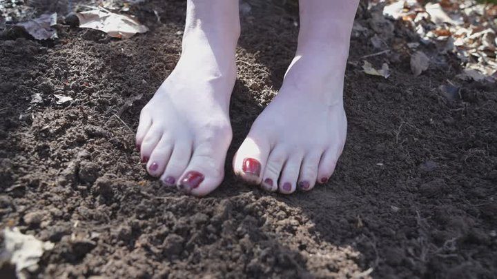 Rayne Redd - Dirty Feet
